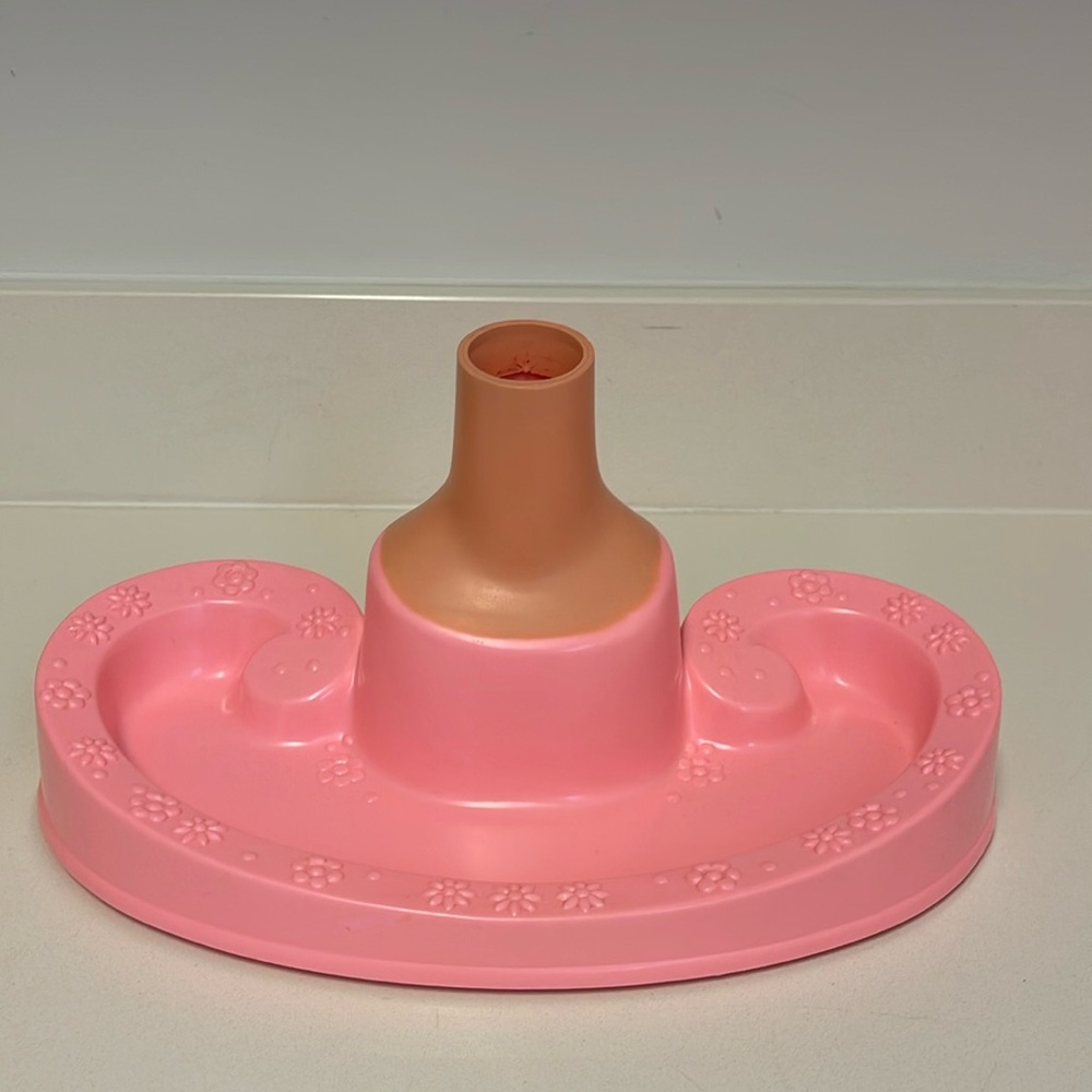 1972 Barbie Beauty Center Base only